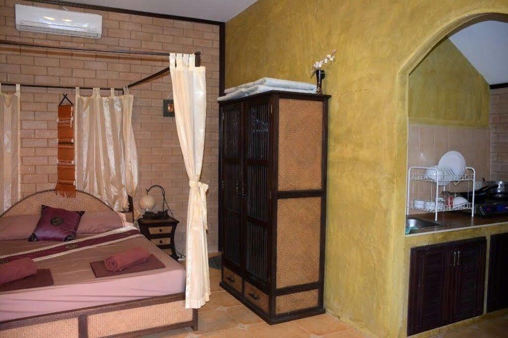 Sanuk Bungalows Rawai エクステリア 写真